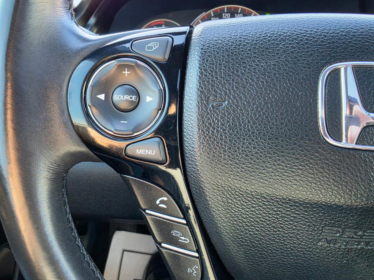 2017 Honda Accord V6 | Manual | Touring Photo