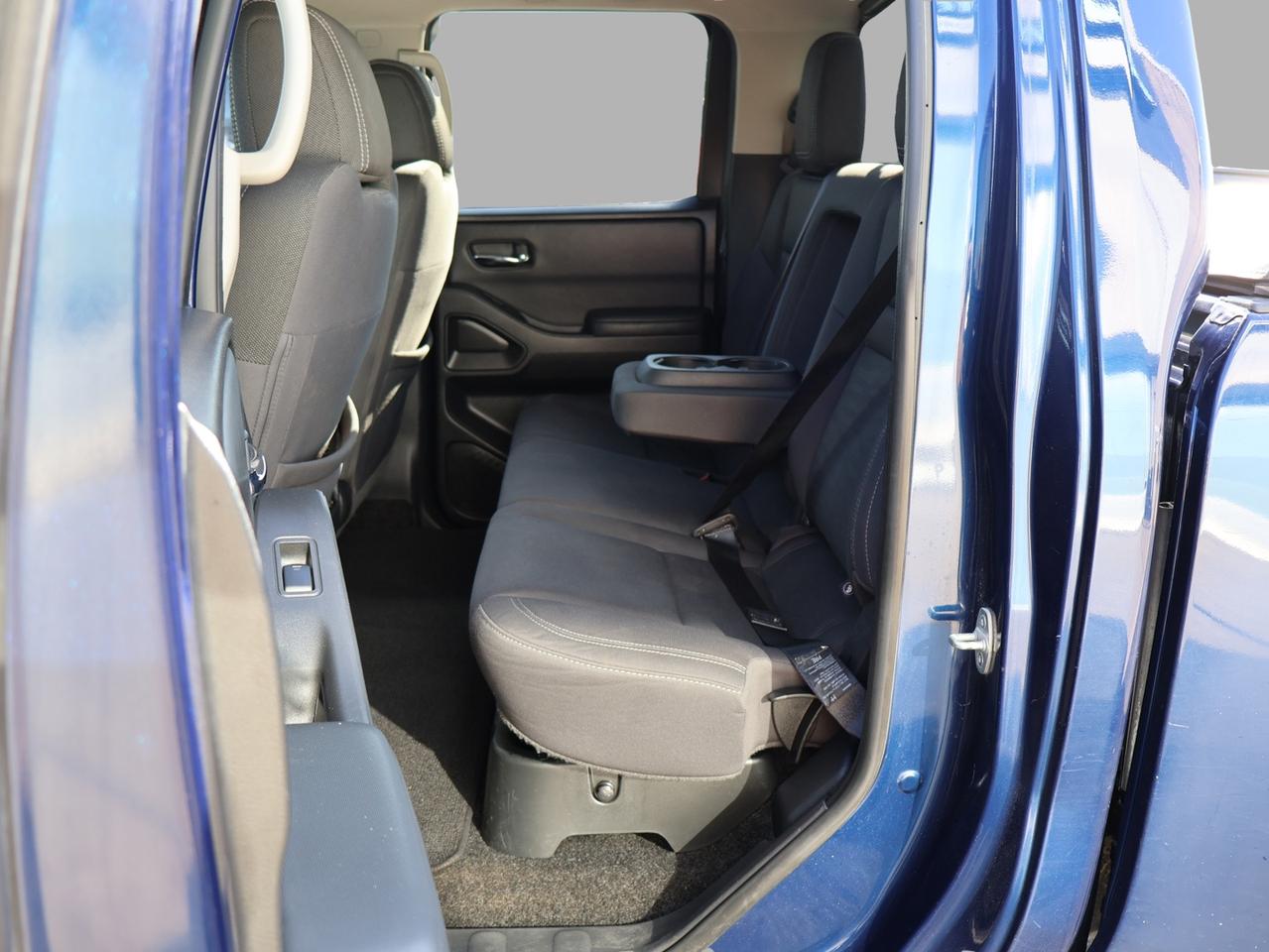 2022 Nissan Frontier V6 SV CREW 4WD CERTIFIED *ACCIDENT FREE*NISSAN MAINTAIN* CAMERA HEATED SEAT/STEERING P.SENSORS BLUETOOTH CRUISE CONTROL ALLOYS Photo