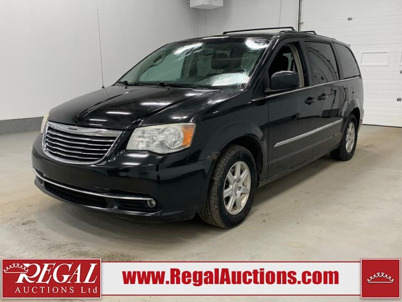 OFFERS WILL NOT BE ACCEPTED BY EMAIL OR PHONE - THIS VEHICLE WILL GO ON TIMED ONLINE AUCTION on Tuesday April 14.<br><br/>VEHICLE DESCRIPTION <br/>Stock #: 28831 <br/>Lot #: 601DT <br/>Reserve Price: $6,000 <br/>CarProof Report: Available at www.RegalAuctions.com <br/><br/>IMPORTANT DECLARATION <br/>Dealership Trade-In: Unit was traded in and is being sold on behalf of a franchise dealership. <br/>Active Status: This vehicles title is listed as Active Status. <br/> Live Online Bidding: This vehicle will be available for bidding over the internet, visit www.RegalAuctions.com to register. <br/> <br/>The simple solution to selling your car or truck. Bring your clean vehicle in with your Drivers License and current Registration and well put it on the auction block at our next sale.<br/><br/>www.RegalAuctions.com