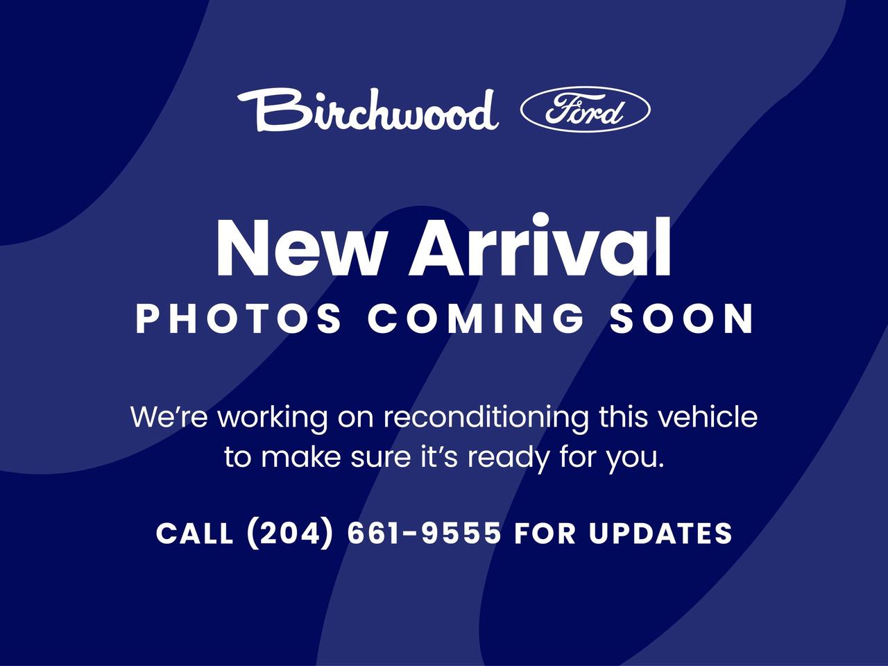 Used 2022 Ford Escape SE Hybrid AWD | Heated Steering | Moonroof | Power Lift Gate for sale in Winnipeg, MB