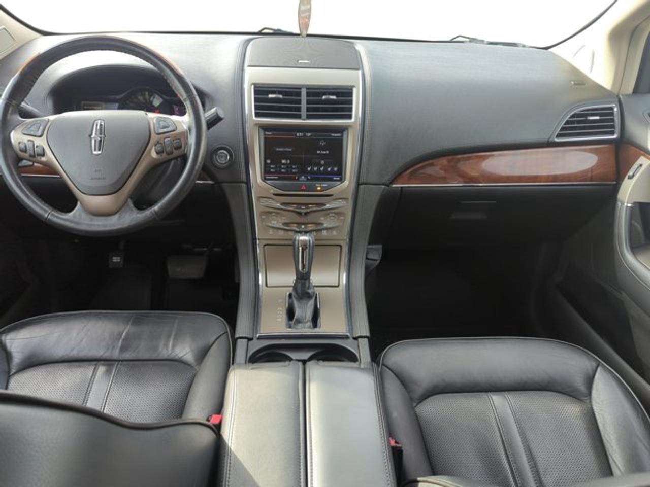 2013 Lincoln MKX  - Photo #13