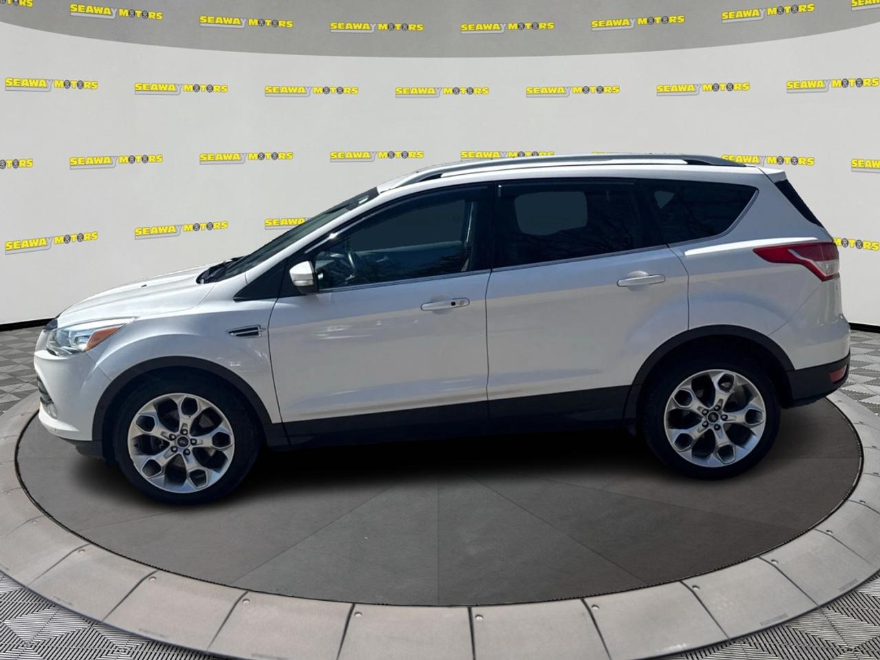 2015 Ford Escape Titanium Photo