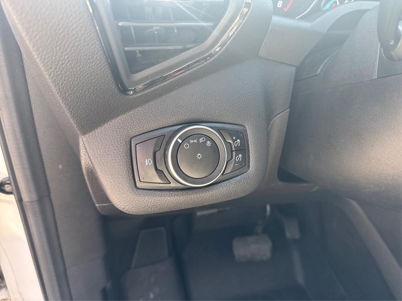 2015 Ford Escape Titanium Photo