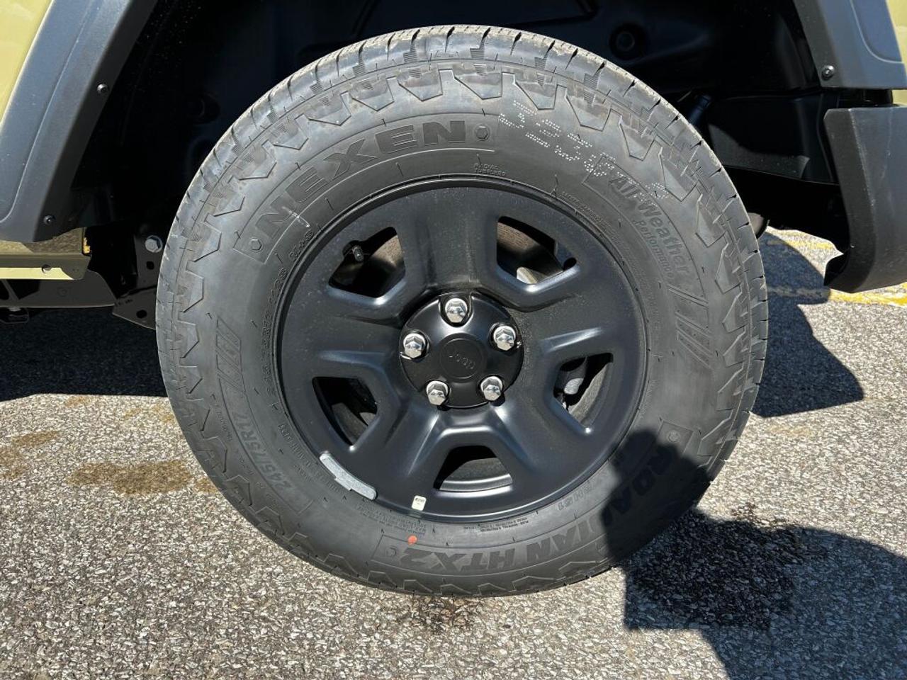 13892487