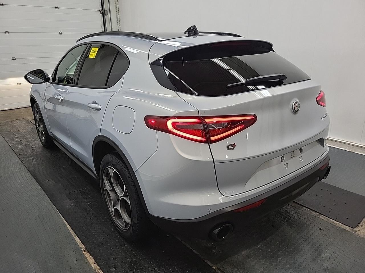 2022 Alfa Romeo Stelvio SPRINT AWD - Navigation System - 81,000Kms !!! Photo3
