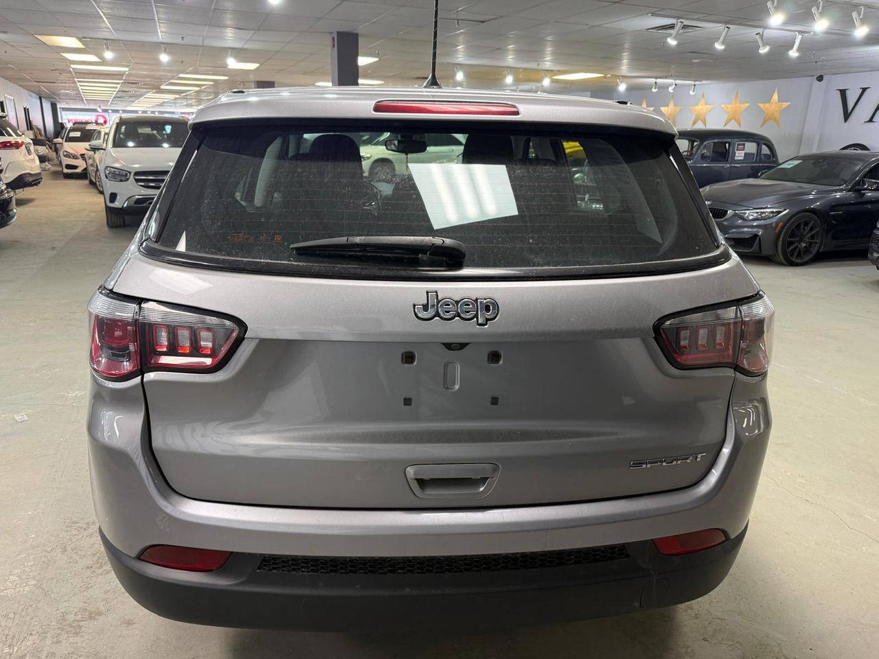 2018 Jeep Compass Sport , 5 service records Photo