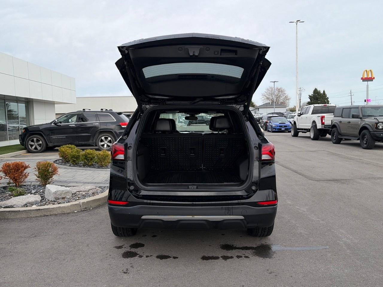 2023 Chevrolet Equinox AWD Premier Photo