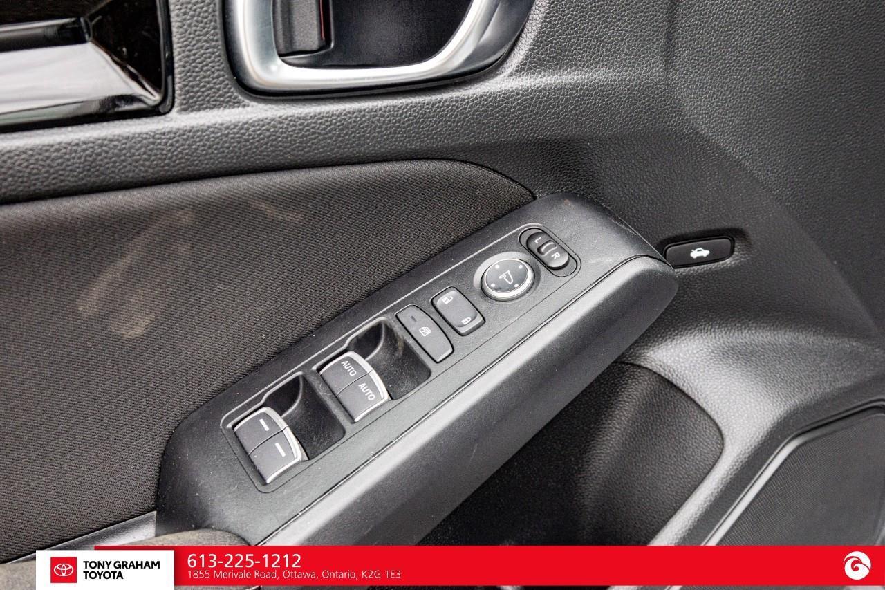 2024 Honda Civic EX Photo