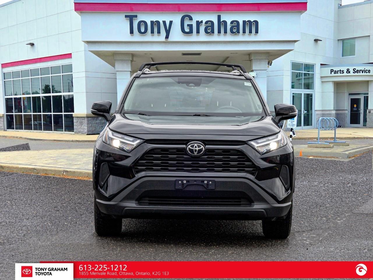 2025 Toyota RAV4 Hybrid XLE Photo