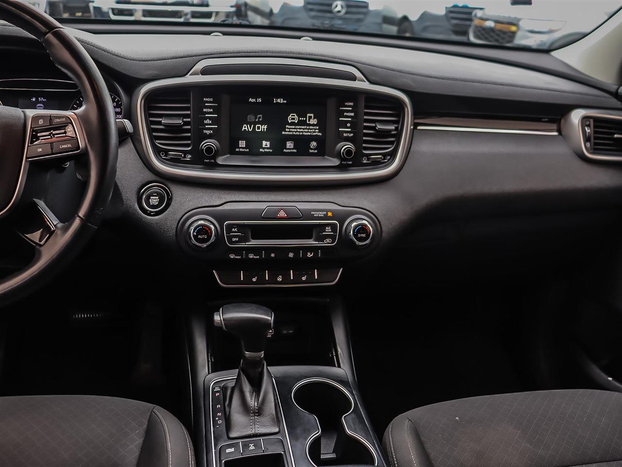 2020 Kia Sorento 3.3L LX+ Photo