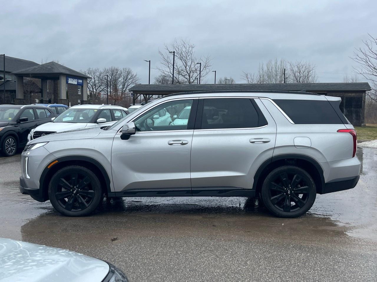 2024 Hyundai PALISADE Urban 8-Passenger AWD Photo