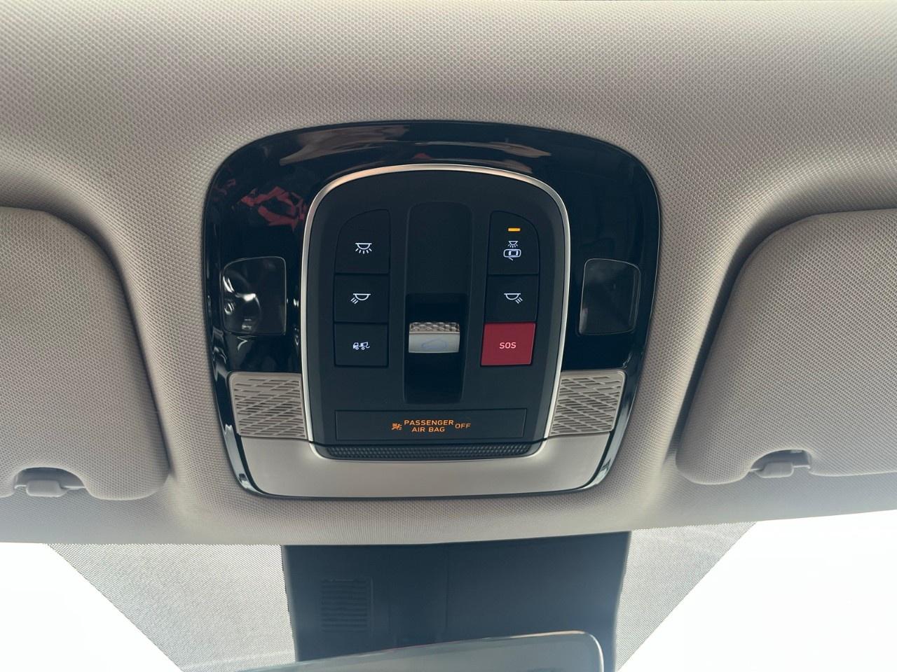 2024 Hyundai PALISADE Urban 8-Passenger AWD Photo