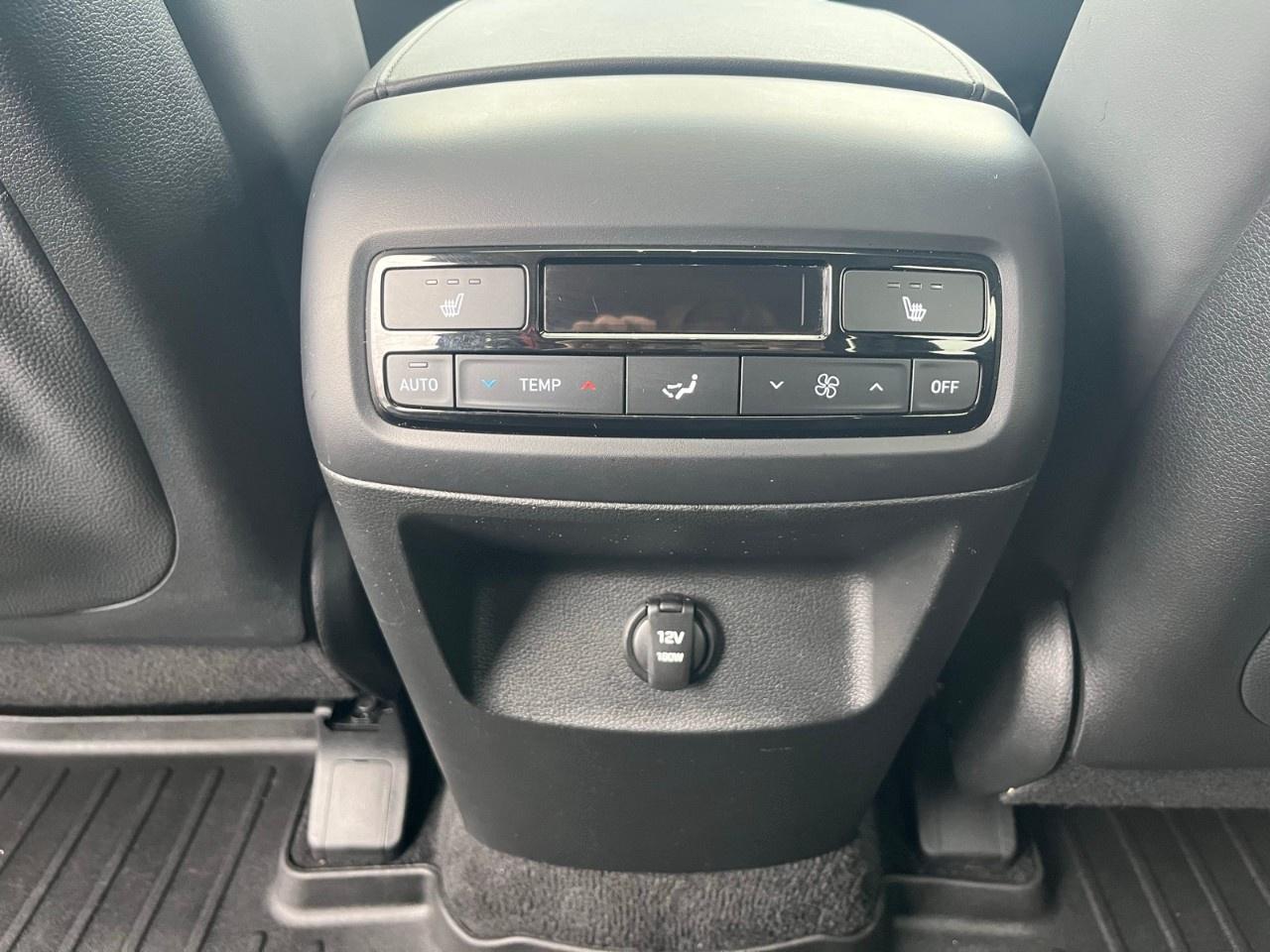 2024 Hyundai PALISADE Urban 8-Passenger AWD Photo