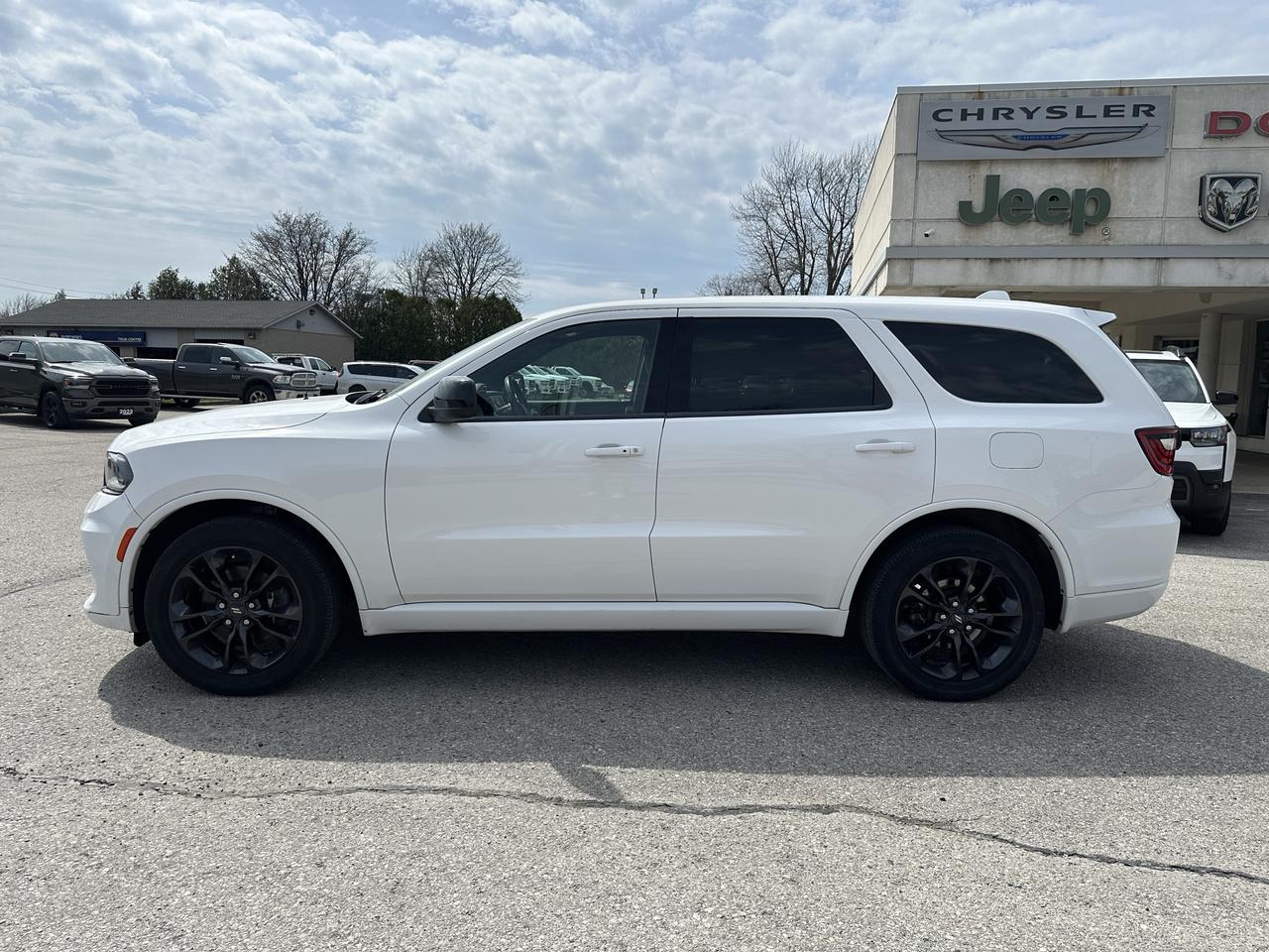 2022 Dodge Durango SXT Photo