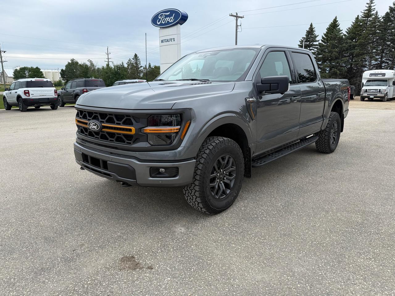 2026 Ford F-150 Tremor 4WD SuperCrew 5.5' Box Photo3