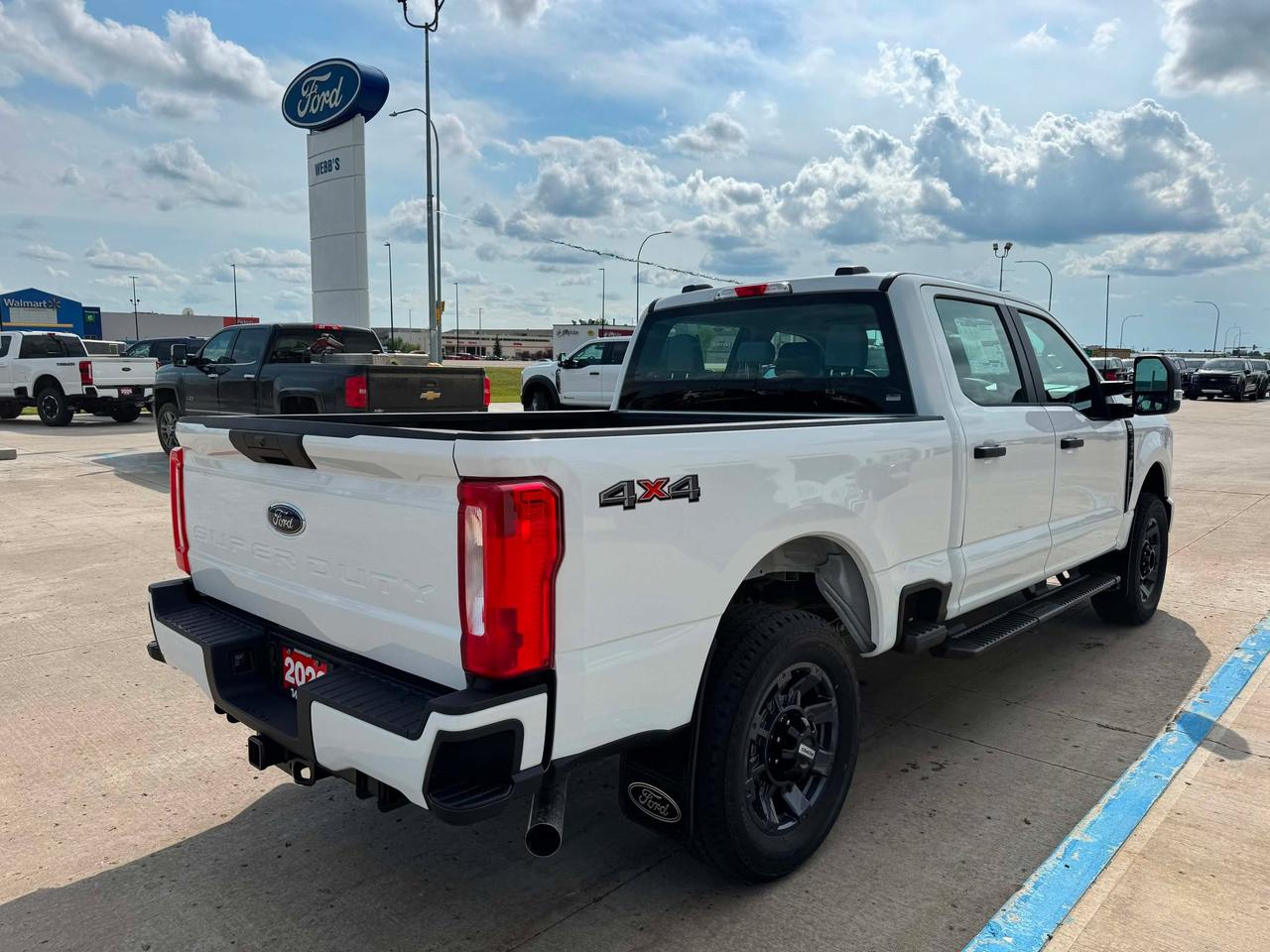 2026 Ford F-250 Super Duty SRW XL 4WD Crew Cab 6.75' Box Photo4
