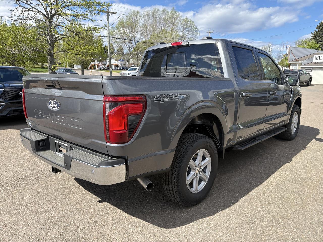 2026 Ford F-150 XLT Photo4