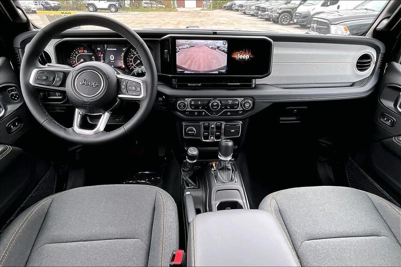 2026 Jeep Wrangler SAHARA | Hardtop | 12.3" TOUCHSCREEN | Steps Photo
