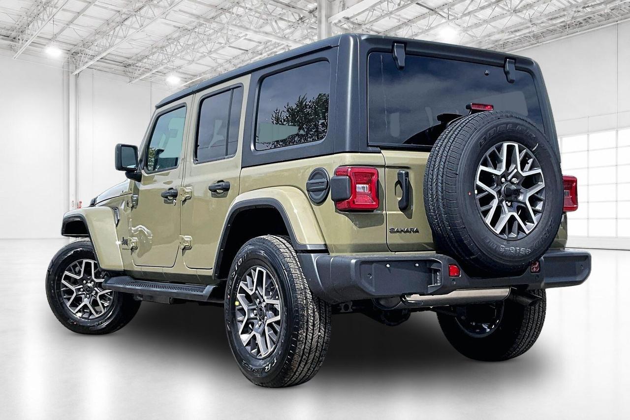 2026 Jeep Wrangler SAHARA | Leather | 18" Alloys | Hardtop | 41 PAINT Photo