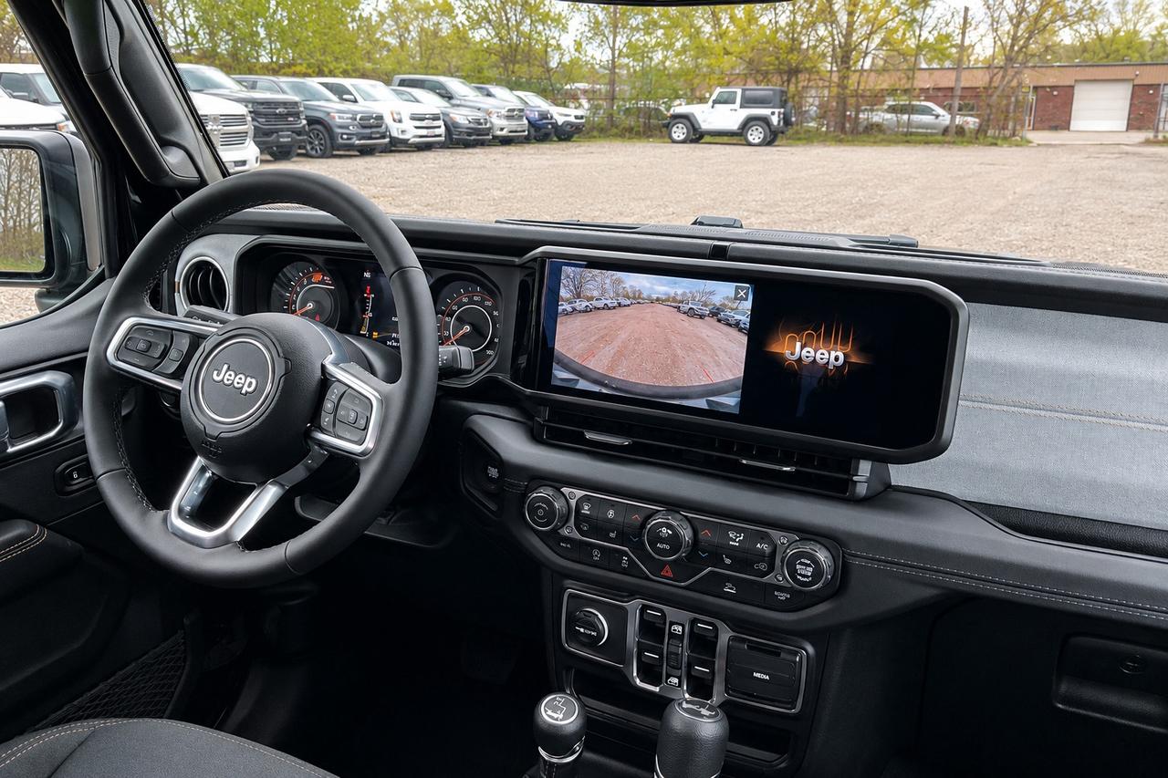 2026 Jeep Wrangler SAHARA | Hardtop | 12.3" TOUCHSCREEN | Steps Photo