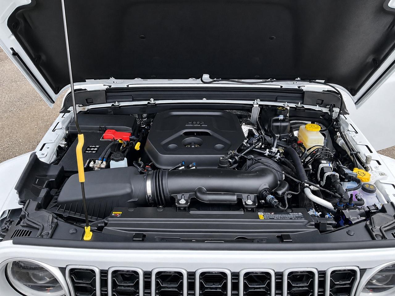 2026 Jeep Wrangler SAHARA | Hardtop | 12.3" TOUCHSCREEN | Steps Photo