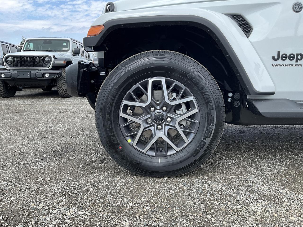 2026 Jeep Wrangler SAHARA | Hardtop | 12.3" TOUCHSCREEN | Steps Photo