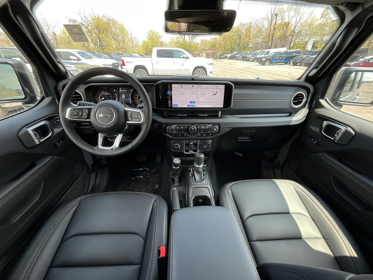 2026 Jeep Wrangler SAHARA | Leather | 18" Alloys | Hardtop | ANVIL Photo