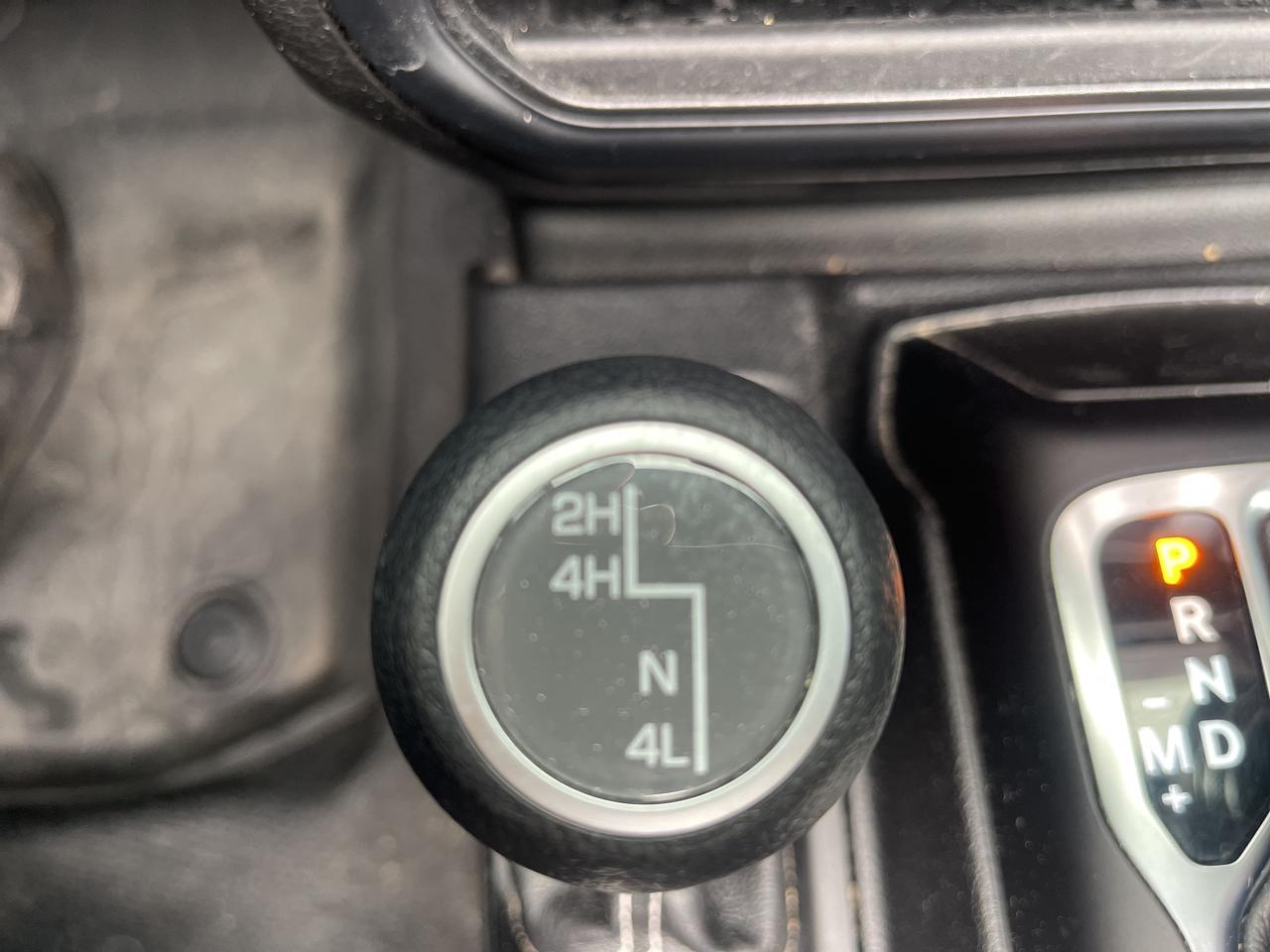 2019 Jeep Wrangler Unlimited SKY TOP / NAV / HEATED SEATS Photo