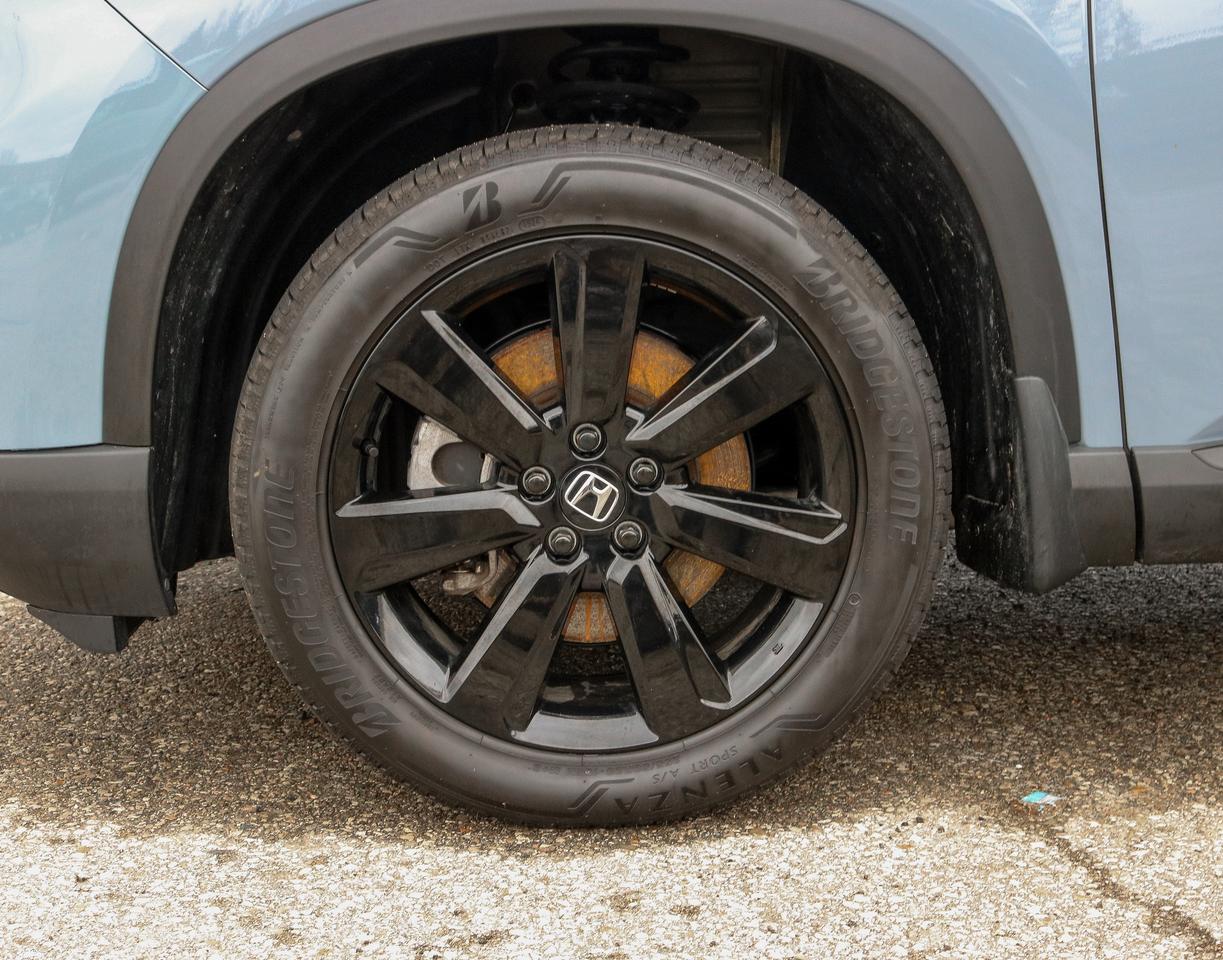 2025 Honda Pilot Black Edition AWD | BOSE AUDIO | REMOTE START | Photo