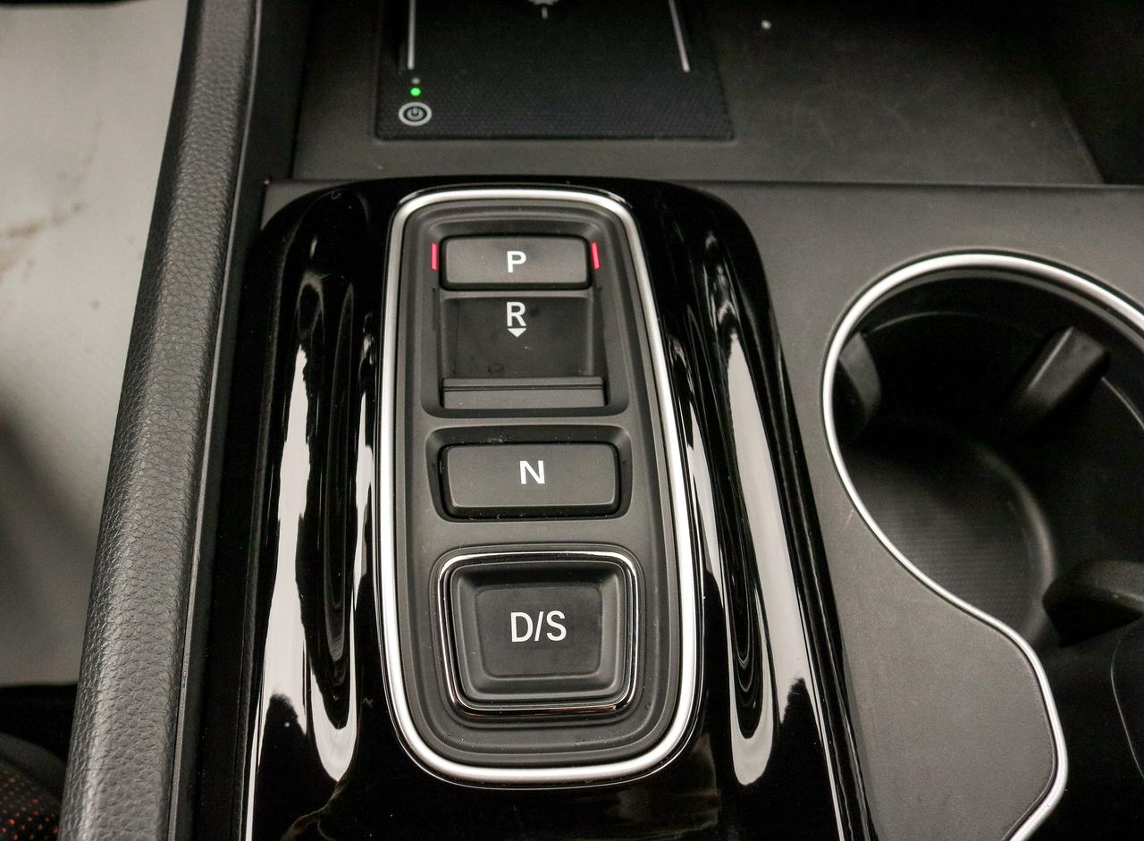 2025 Honda Pilot Black Edition AWD | BOSE AUDIO | REMOTE START | Photo