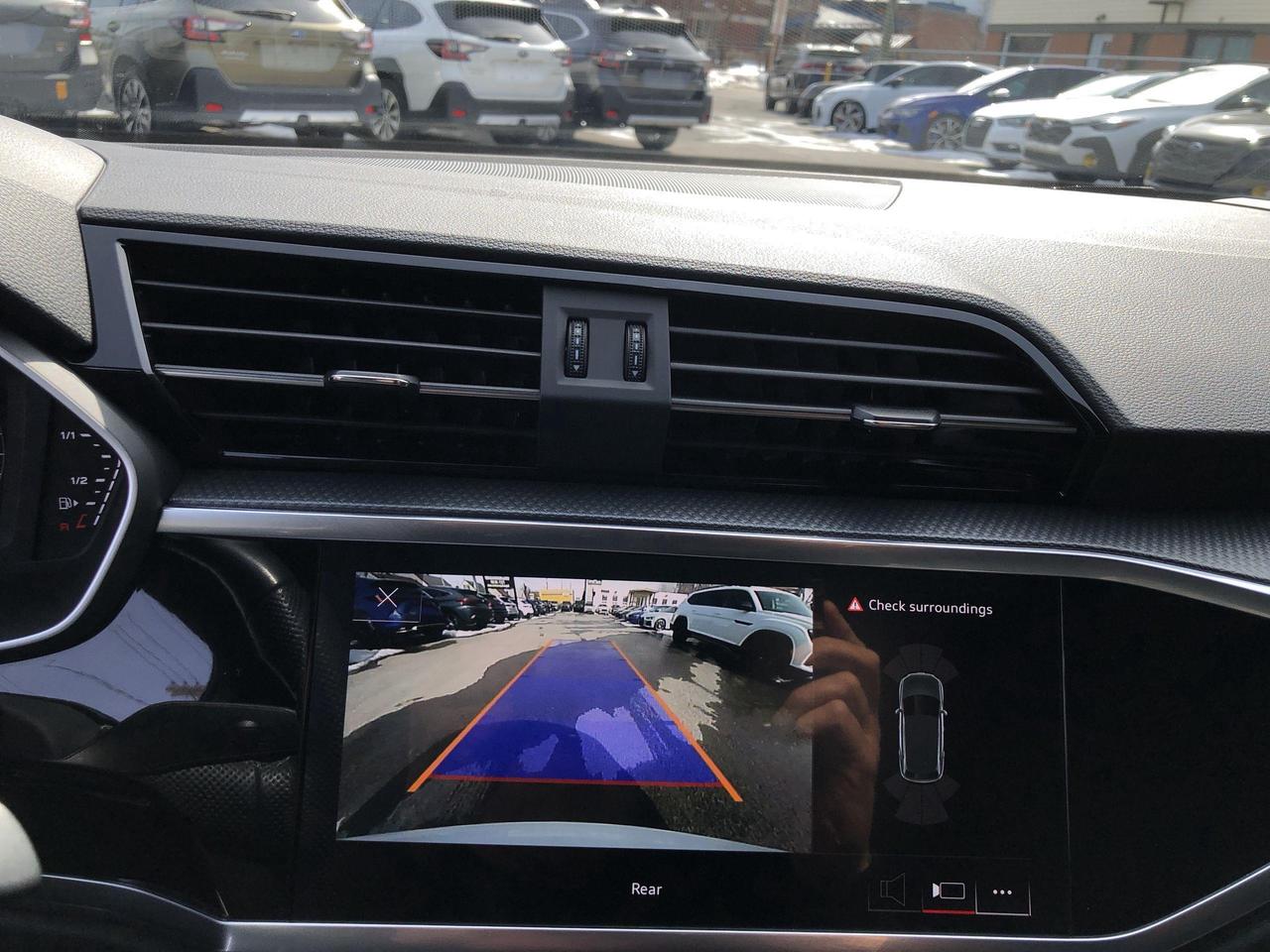 2024 Audi Q3 45 Progressiv LEATHER, PANO.ROOF, QUATTRO, BLIS, B Photo