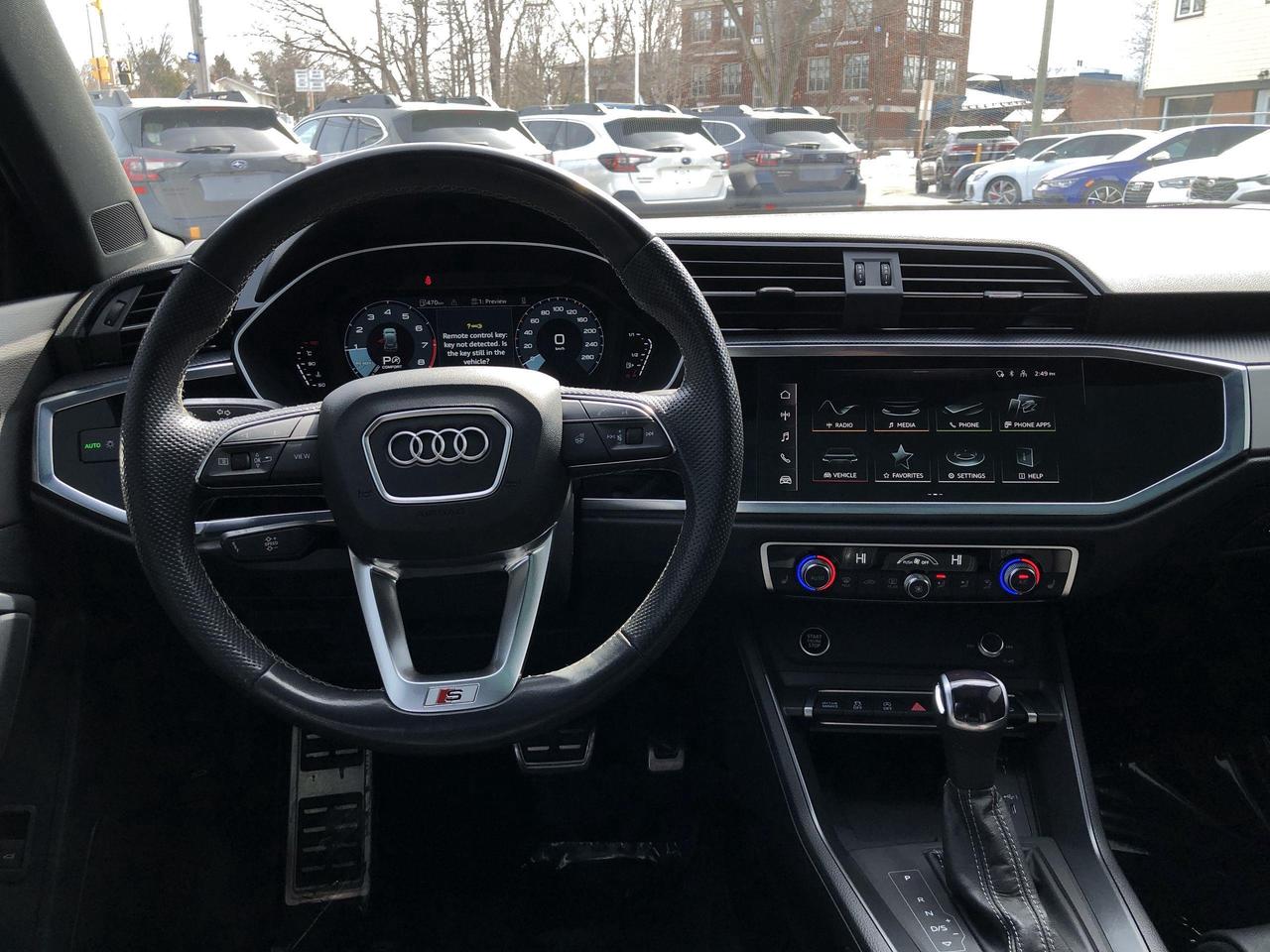 2024 Audi Q3 45 Progressiv LEATHER, PANO.ROOF, QUATTRO, BLIS, B Photo