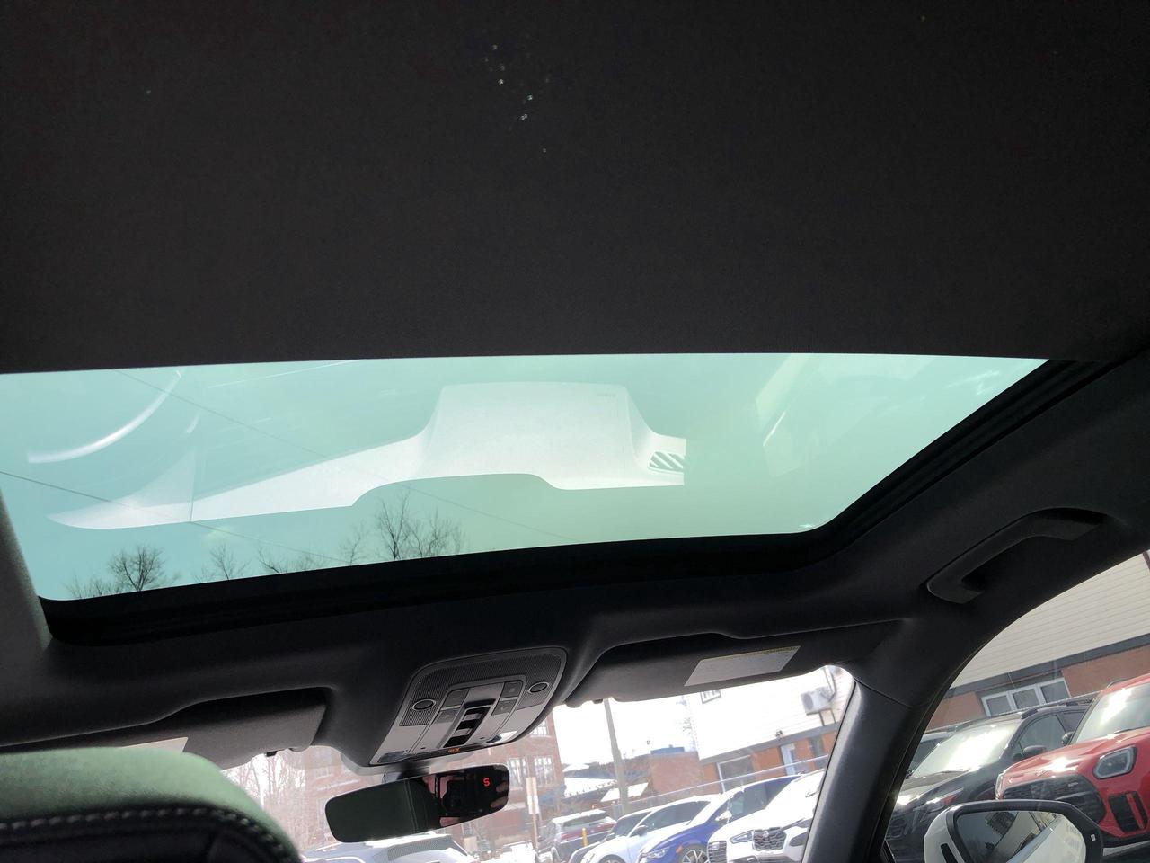 2024 Audi Q3 45 Progressiv LEATHER, PANO.ROOF, QUATTRO, BLIS, B Photo