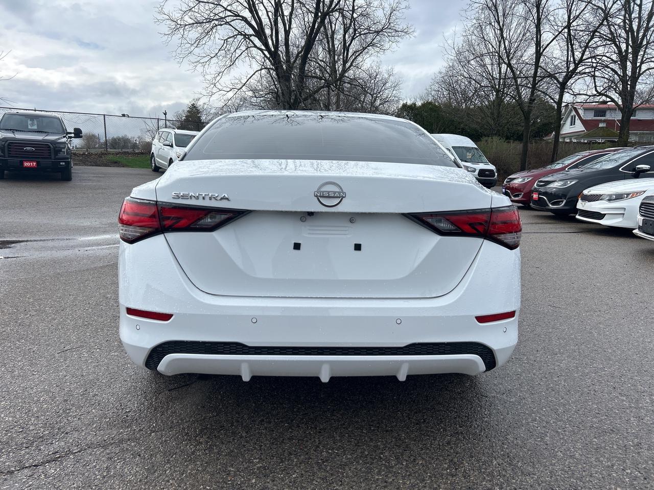 2024 Nissan Sentra S PLUS, CLEAN CARFAX, LOTS OF FACTORY WARRANTY! Photo