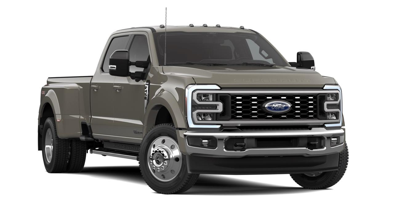 2026 Ford F-450 4X4 CREW CAB PICKUP/ Photo3