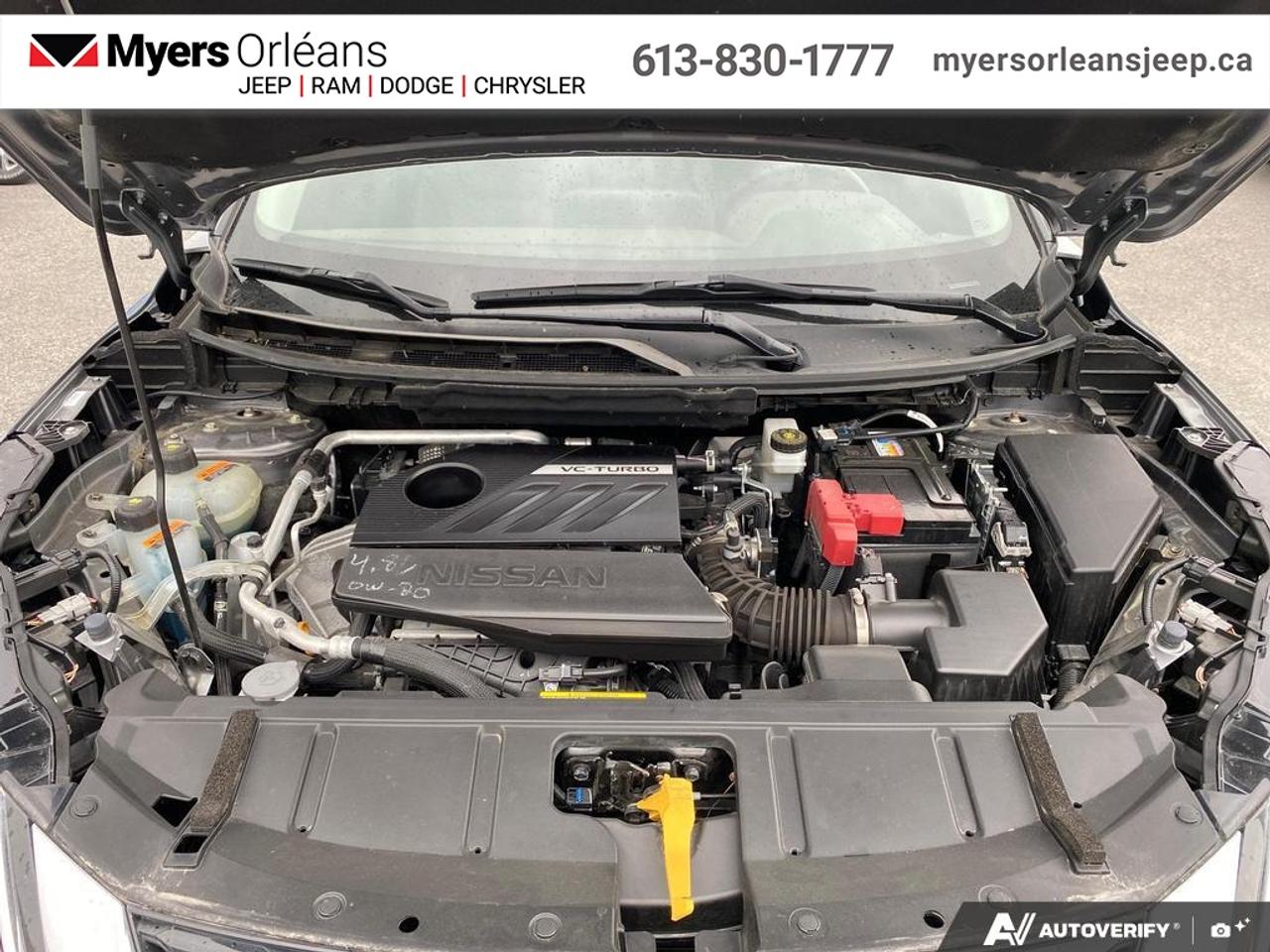 2023 Nissan Rogue SL   - Moonroof -  Leather Seats Photo
