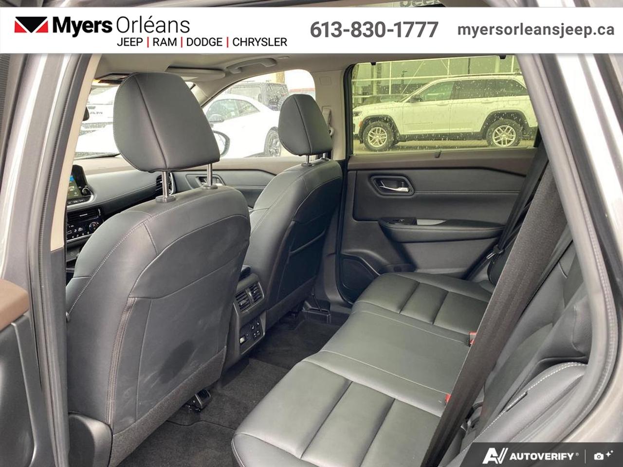 2023 Nissan Rogue SL   - Moonroof -  Leather Seats Photo