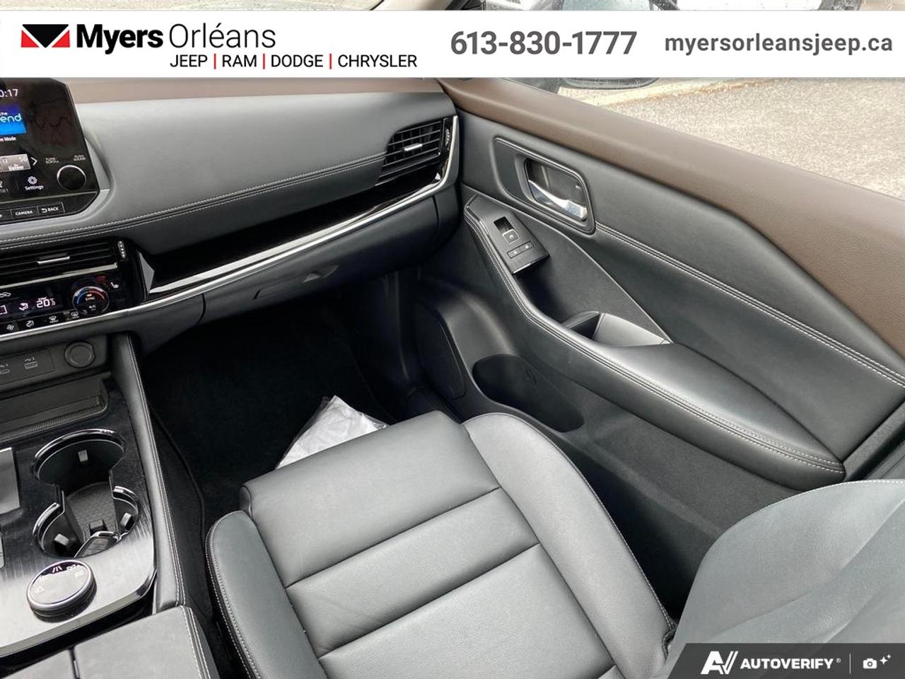 2023 Nissan Rogue SL   - Moonroof -  Leather Seats Photo