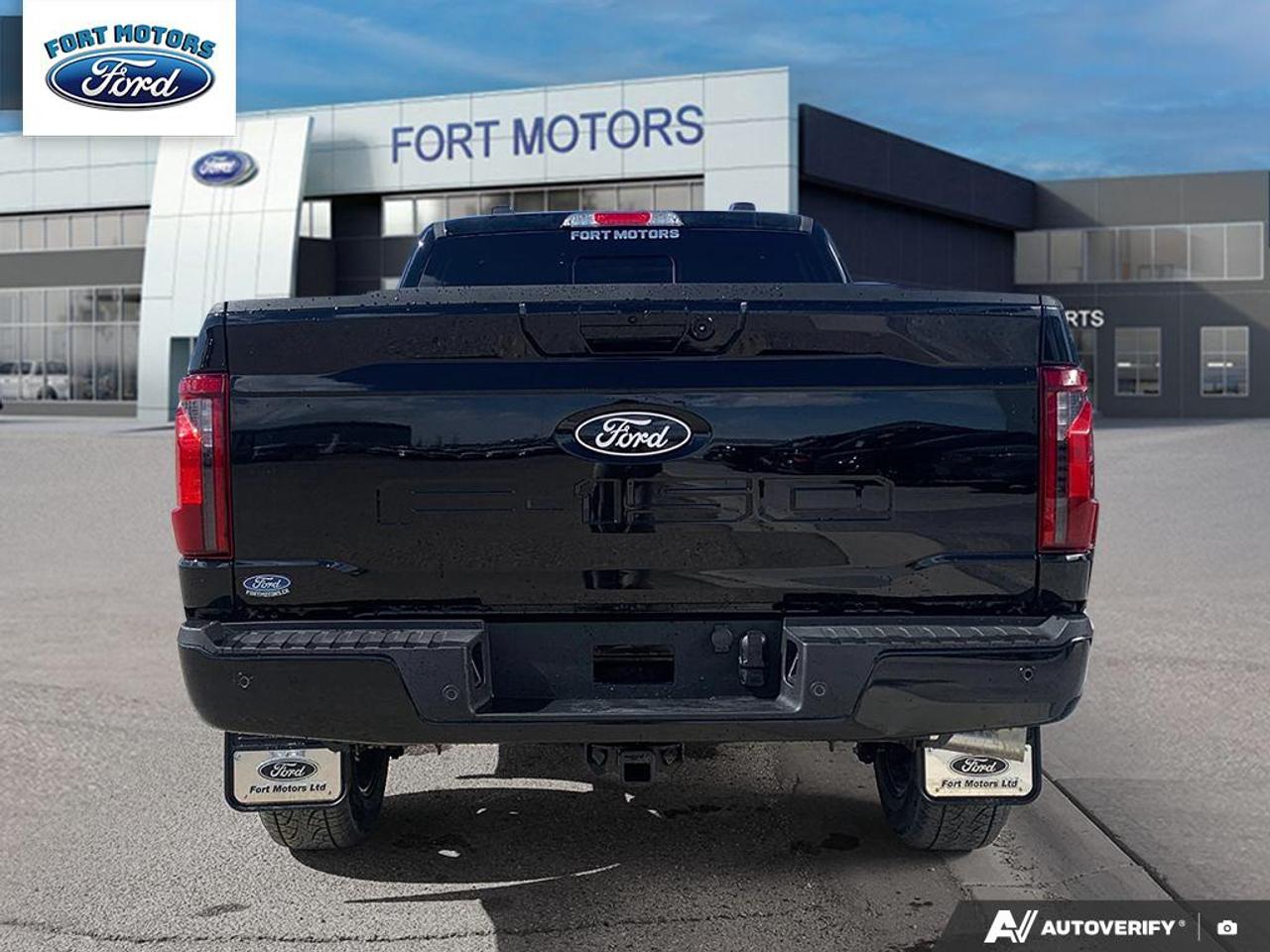 2026 Ford F-150 XLT Photo4