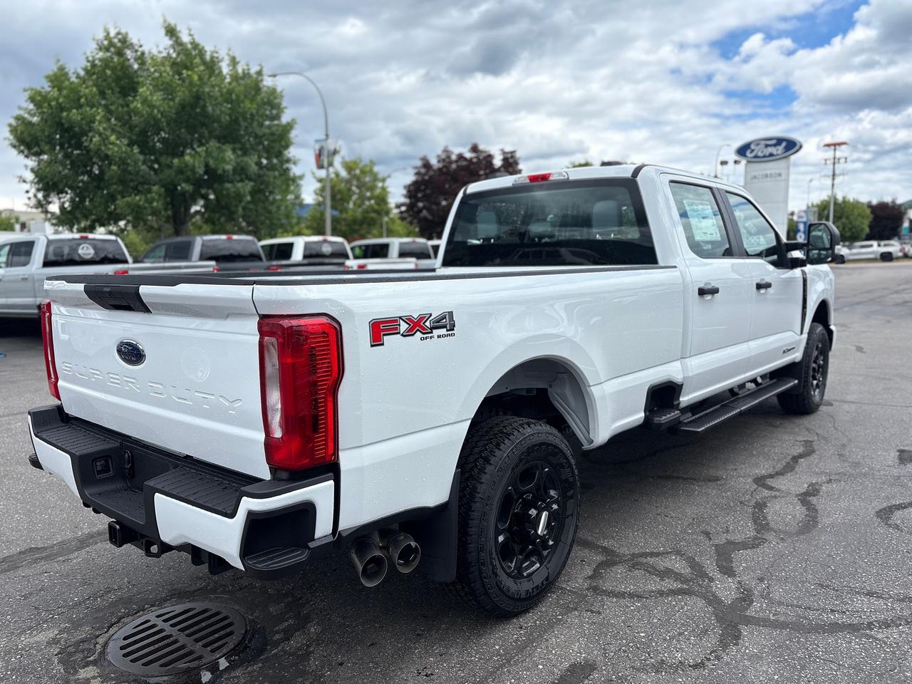 2026 Ford F-350 Super Duty SRW XL Photo4
