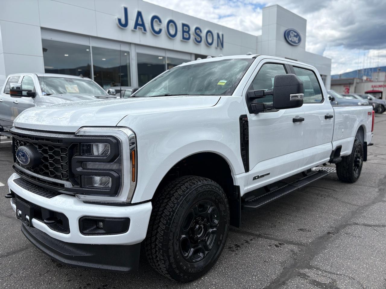 2026 Ford F-350 Super Duty SRW XL