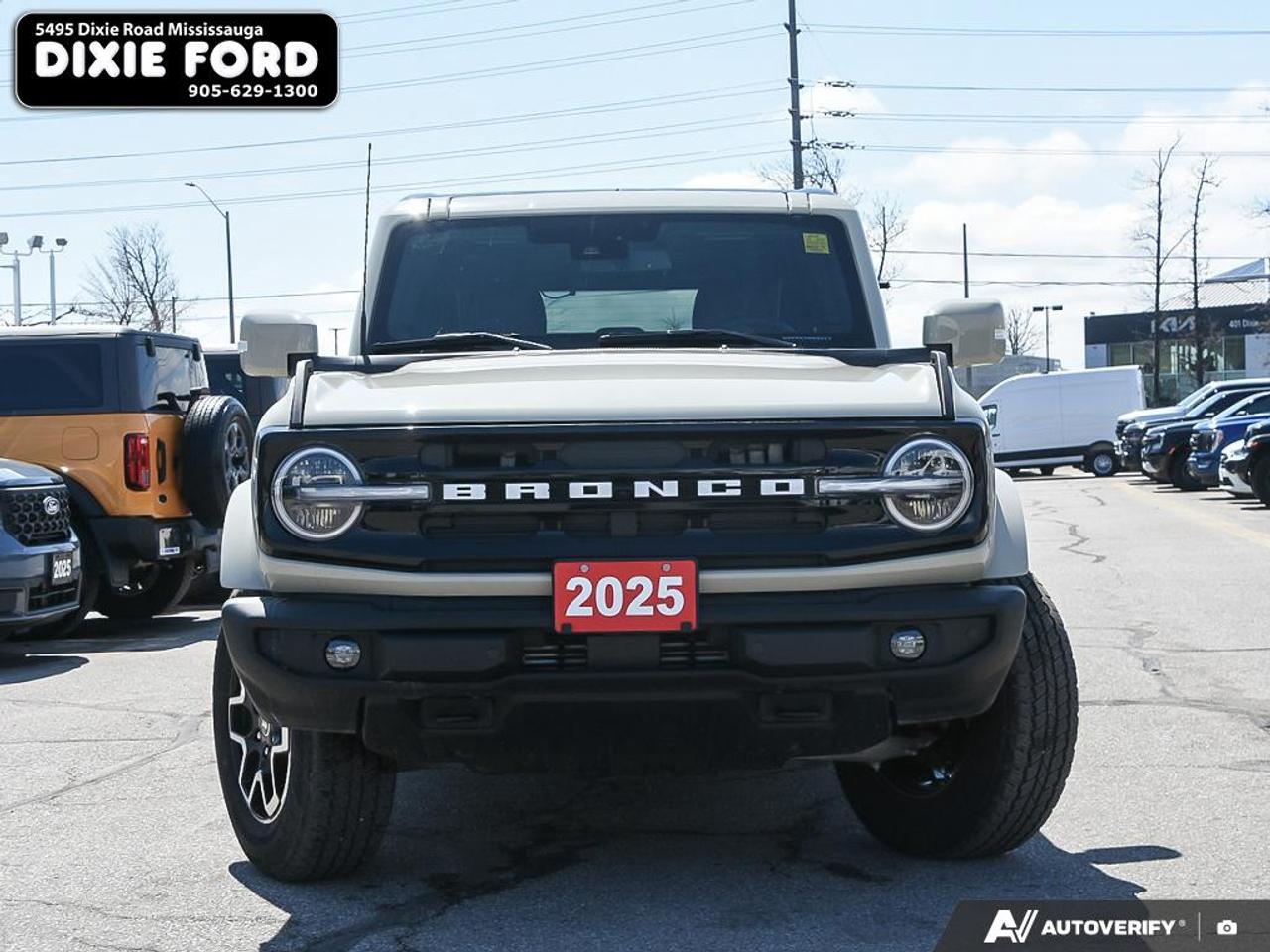 2025 Ford Bronco Outer Banks Photo