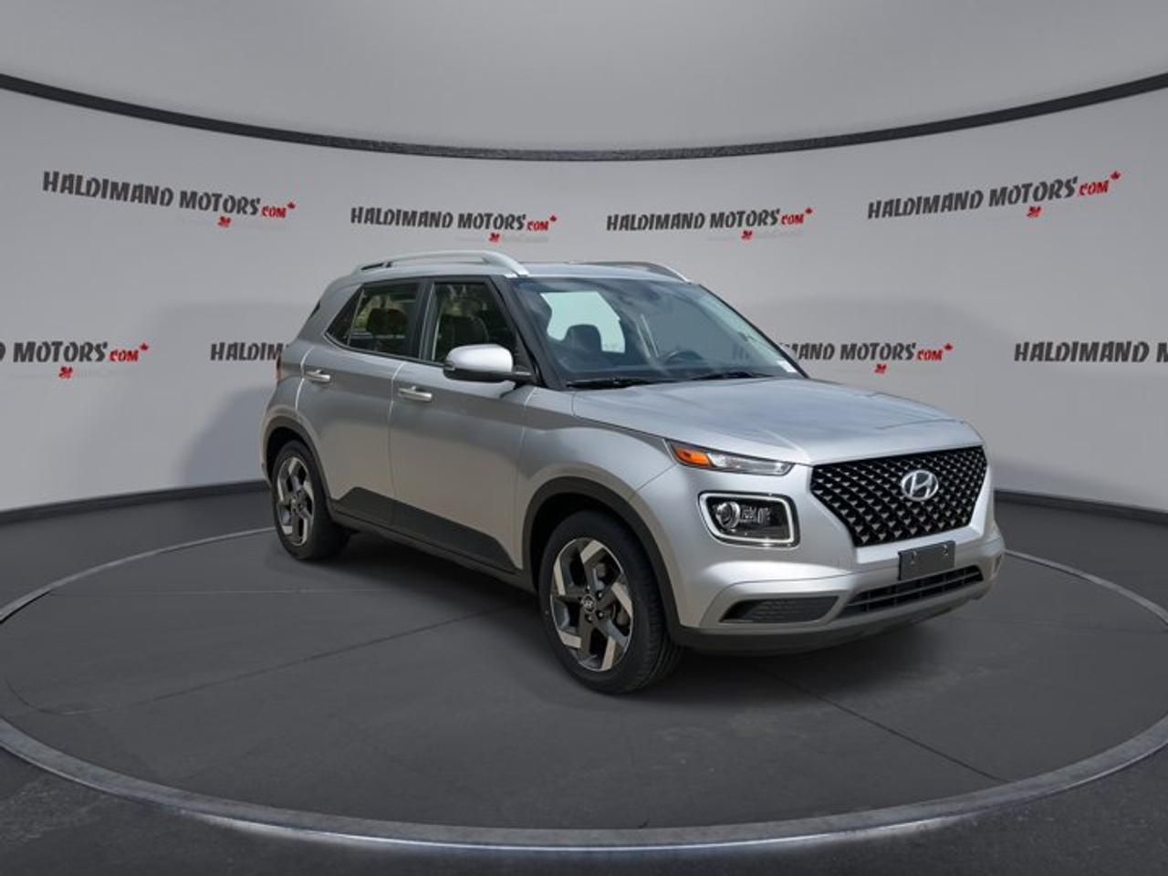 2024 Hyundai Venue Ultimate w/Black Interior | Heated Steering Photo