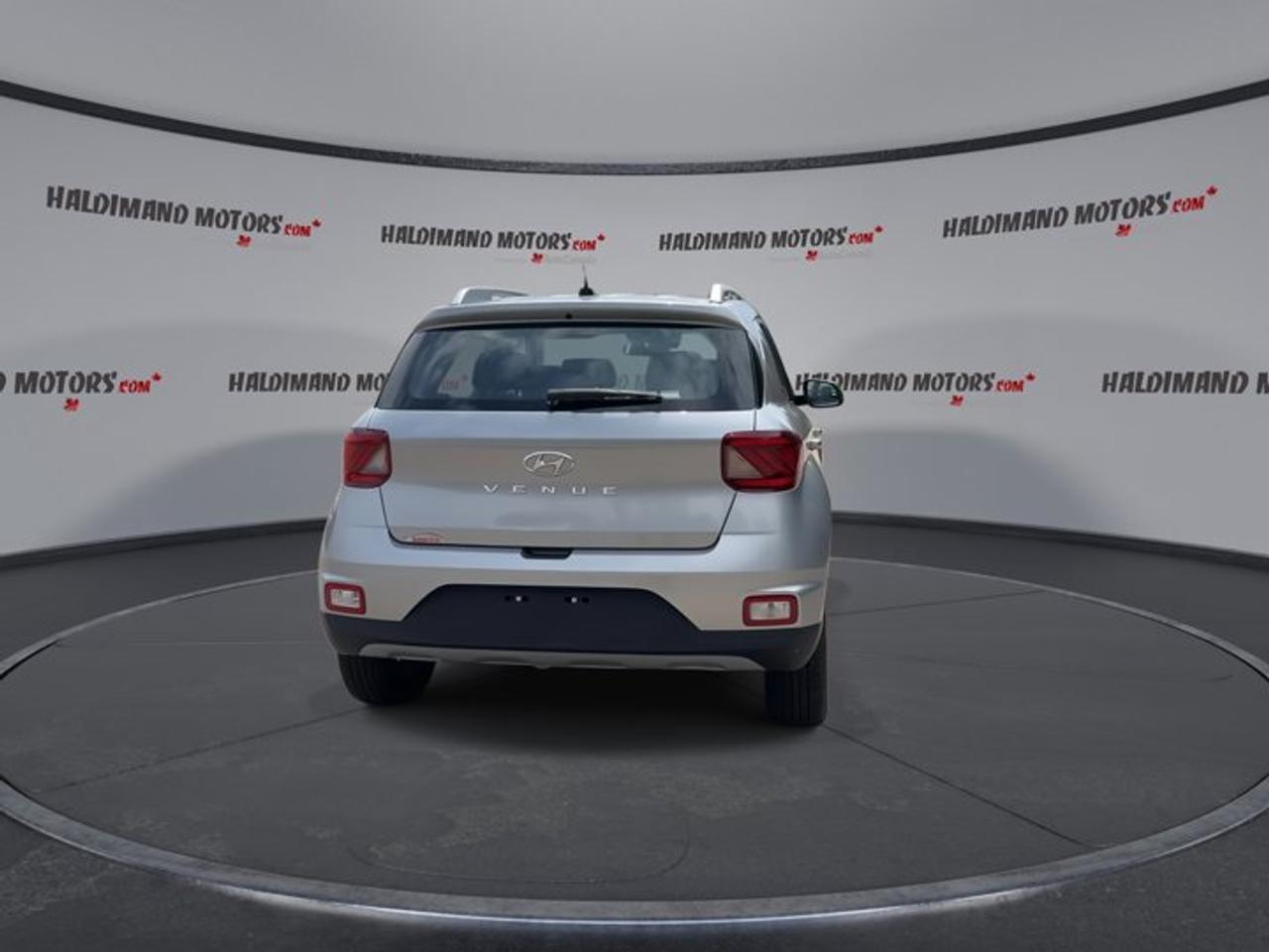 2024 Hyundai Venue Ultimate w/Black Interior | Heated Steering Photo