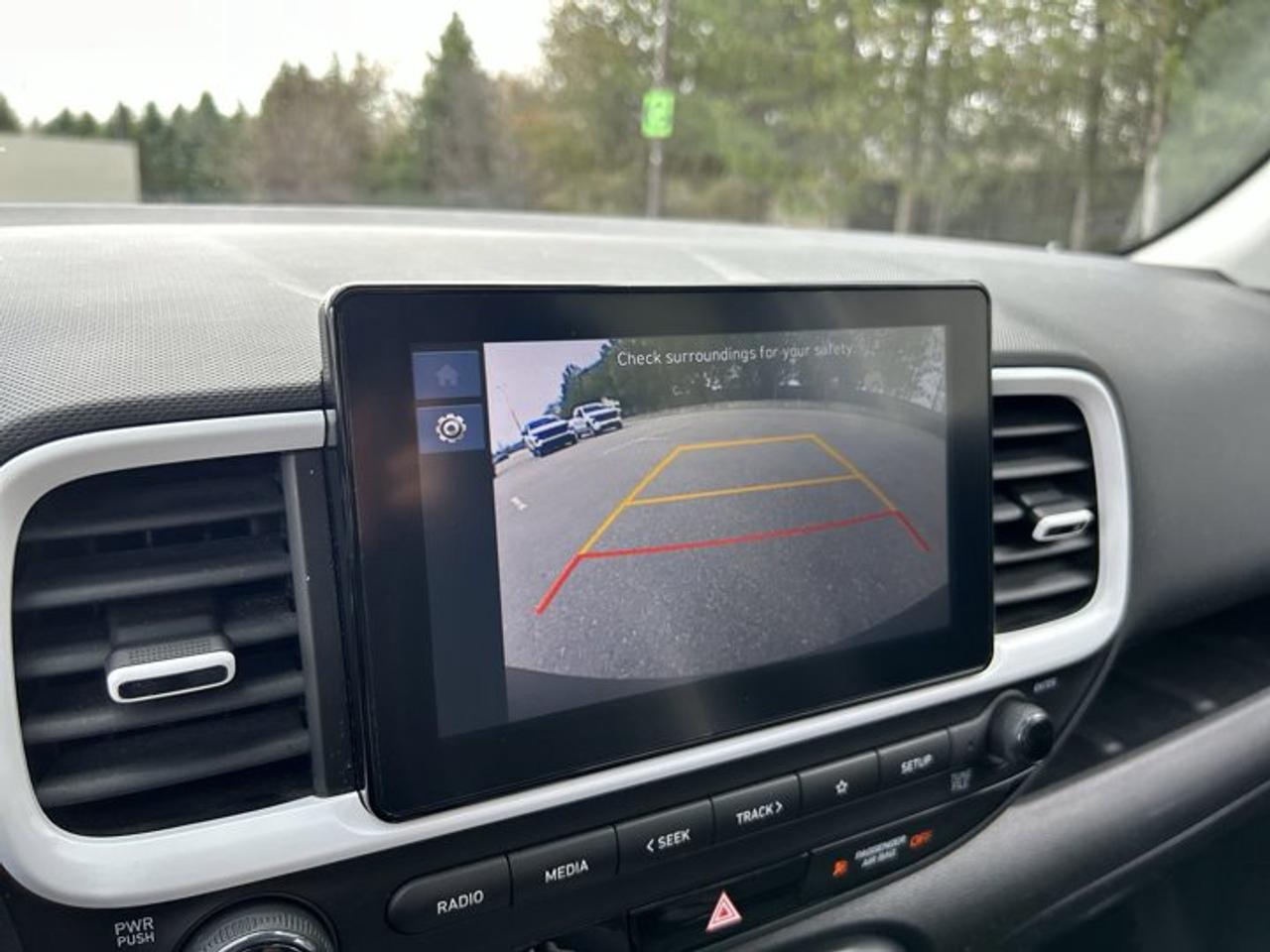 2024 Hyundai Venue Ultimate w/Black Interior | Heated Steering Photo