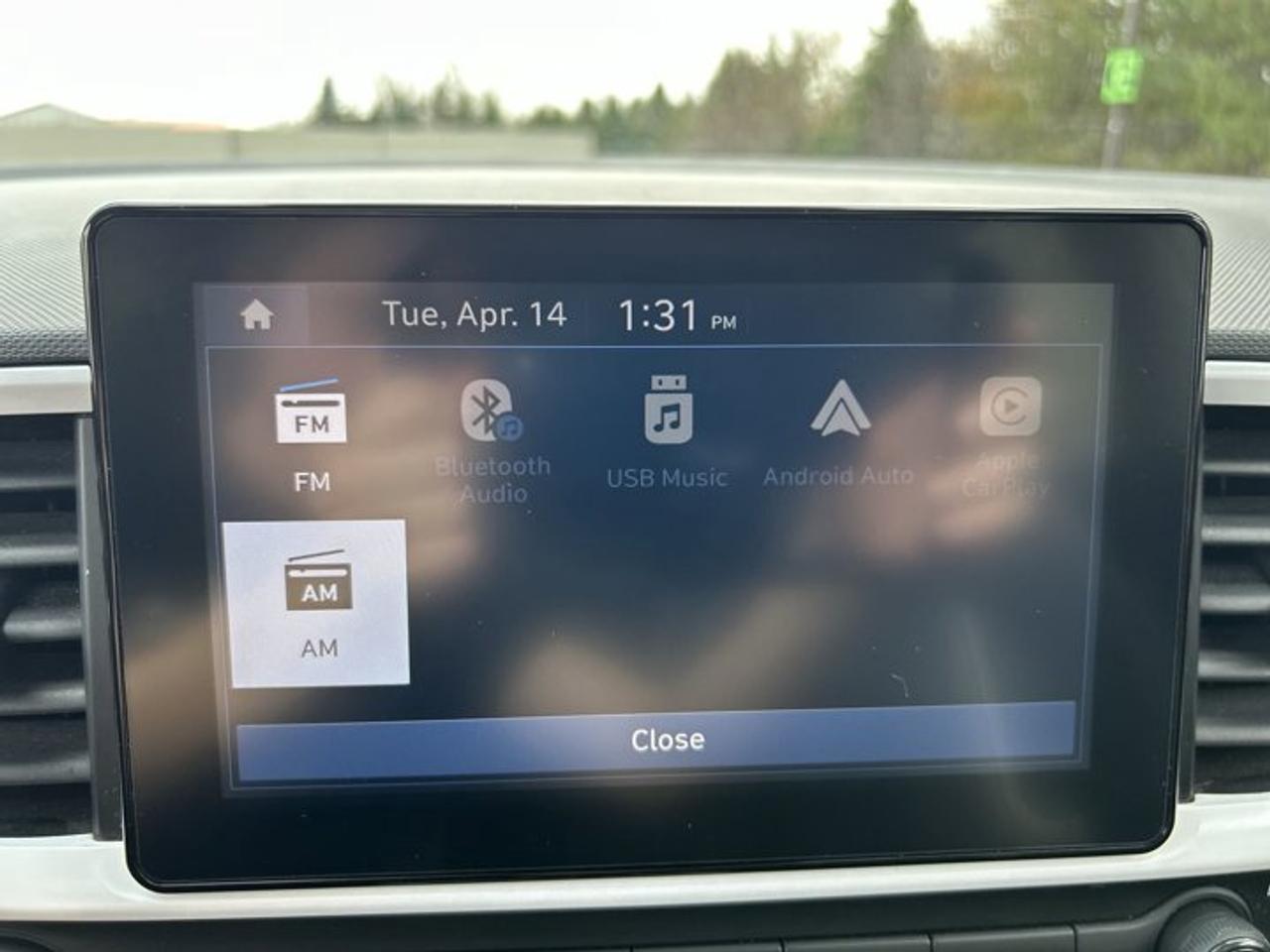 2024 Hyundai Venue Ultimate w/Black Interior | Heated Steering Photo