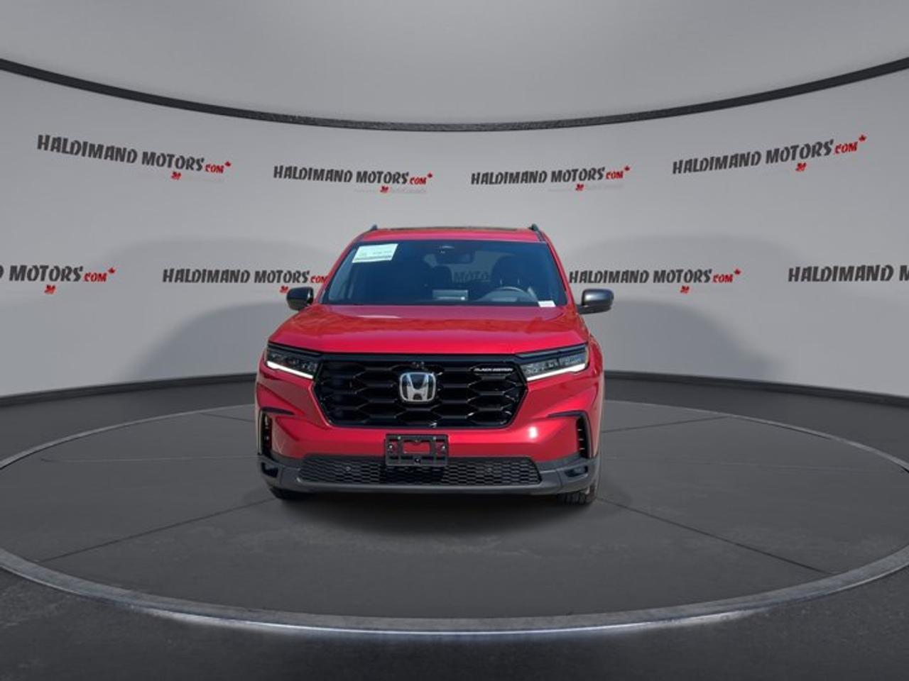 2024 Honda Pilot Black Edition AWD | One Owner | No Accidents | 360 Camera Photo