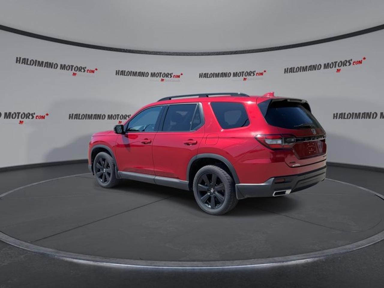 2024 Honda Pilot Black Edition AWD | One Owner | No Accidents | 360 Camera Photo