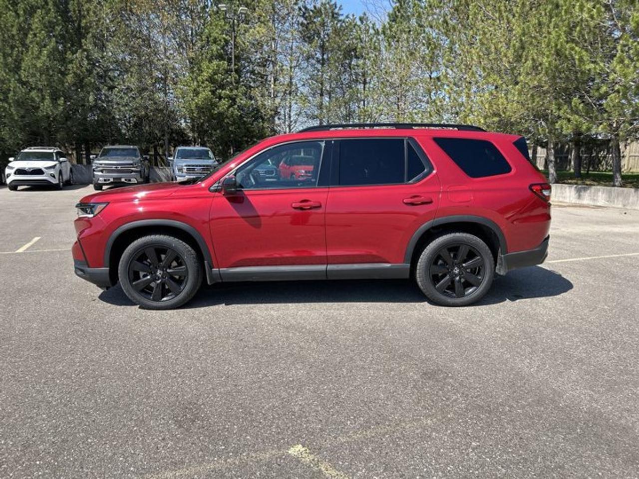 2024 Honda Pilot Black Edition AWD | One Owner | No Accidents | 360 Camera Photo
