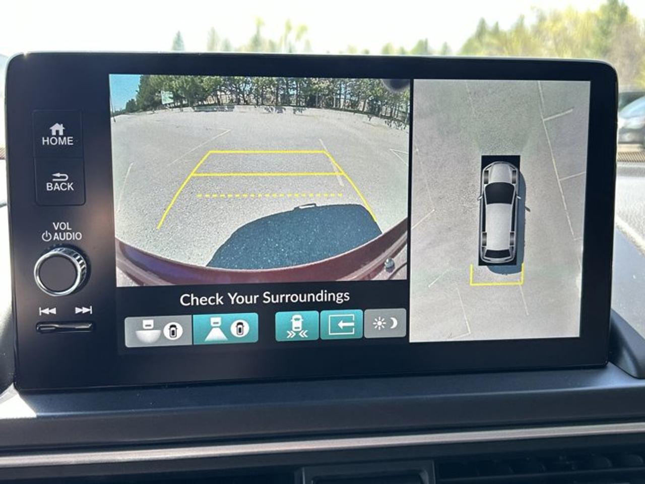2024 Honda Pilot Black Edition AWD | One Owner | No Accidents | 360 Camera Photo
